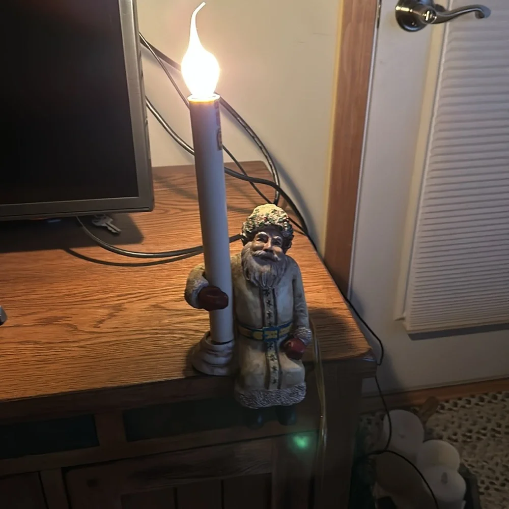 Cresswell Christmas Holiday Shelf Sitter Victorian Santa Welcome Light Lamp Vint